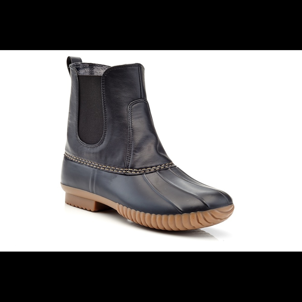 Duck boots